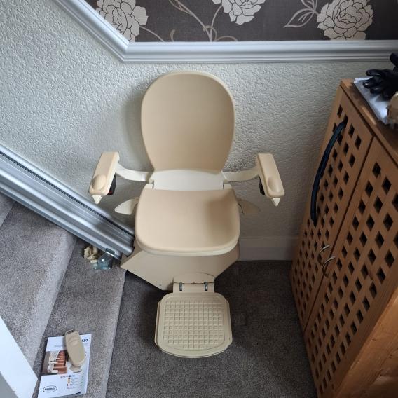 brooks 130 stairlift2